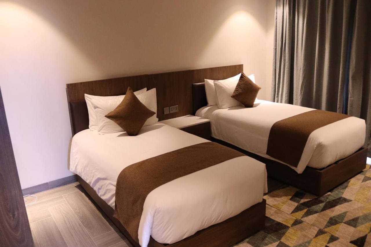 Zara Garden Hotel And Apartments Kampala Extérieur photo